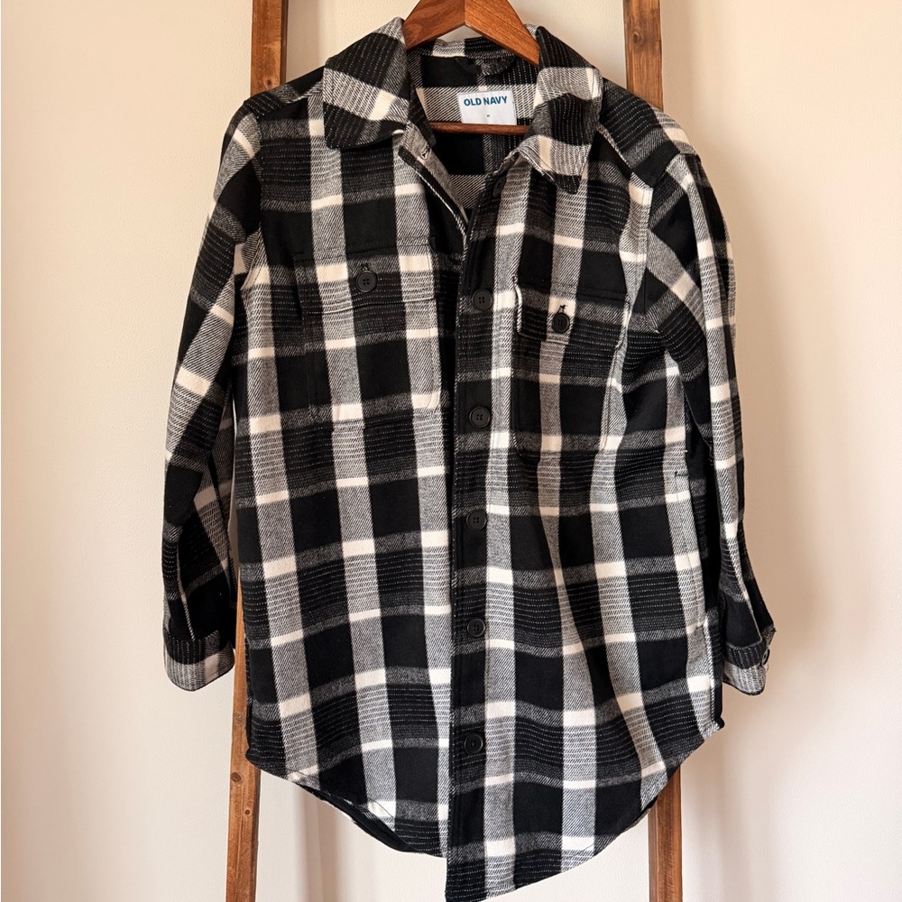 Old Navy Shaket